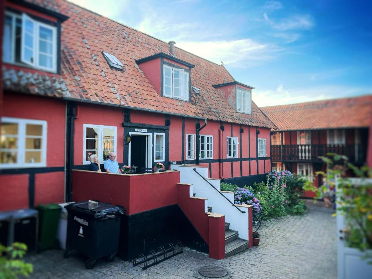 Pension Sandbogaard Allinge-Sandvig Exterior photo